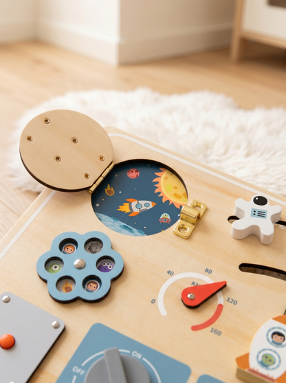 Busy Board – Space
