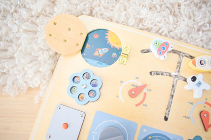 Busy Board – Space